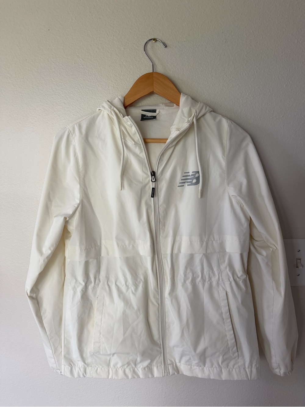 New Balance White Hooded Jacket with Subtle Logo